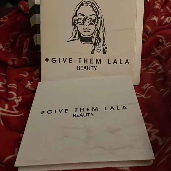 Give Them LALA Beauty The Grown Woman Palette. NIB.⚠️FIRM⚠️ - Picture 1 of 7